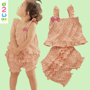 Ensembles de toilettage pour bébés filles à motif chevron avec volants, vêtements smockés en gros - Product Image 1