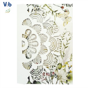 Colección Mensual: Tarjeta de Cumpleaños Personalizada con Diseño de Flor, Plegable y Vertical, Hecha a Mano con Corte Láser, Ecológica, de Cartón Sin Recubrimiento, con Aromas - Product Image 2