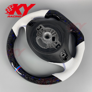 Volante Deportivo Personalizado de Cuero y Fibra de Carbono para BMW F10 F30 F32 F20 M3 M4 M5 420i 428i 430i 435i 320i 328i 330i 335i 340i - Product Image 4