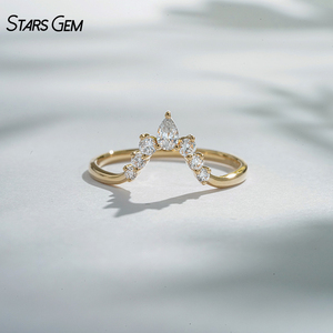 Anillo de Diamantes Unisex Vintage de Siete Piedras de Oro Amarillo de 18K con Diamante Cultivado en Laboratorio de Corte Pera de 0.4ct 2.5*4mm de Starsgem - Product Image 1