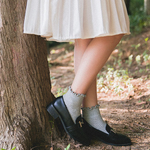 <span class=keywords><strong>Chaussettes</strong></span> courtes en <span class=keywords><strong>coton</strong></span> à volants de couleur unie pour femmes - Product Image 4