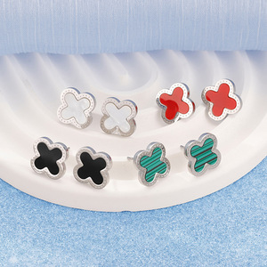 Wholesale of <strong>UK</strong> US Fashion Classic <strong>Earrings</strong> Oil Dripping Transportation Lucky Clover Flowers <strong>Titanium</strong> Steel <strong>Earrings</strong> Wholesale - Product Image 3