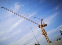 Grue à tour à flèche articulée Cargo Master XGL140-8S, capacité de levage de 8 tonnes, bras de 50 m, pivotant multi-conditions, moteur principal à engrenages, haute efficacité