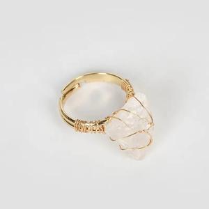 Anillo Ajustable de Acero Inoxidable al por Mayor, Estilo Vintage para Mujer, con Cristal Irregular en Bruto y Alambre Enrollado a Mano - Product Image 3