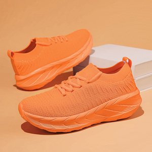 Кроссовки для мужчин с подошвой EVA PEBA, обеспечивающей высокий отскок, удобные для ходьбы, нескользящие, для бега на открытом воздухе, с возможностью нанесения логотипа на заказ. - Product Image 5