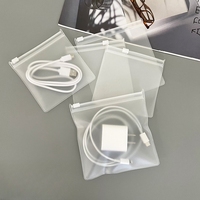 Sac pour câble de données en vente chaude, impression de logo personnalisée, sac transparent mat givré en EVA avec fermeture éclair coulissante, plusieurs tailles