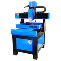 Machine de fraisage CNC mini 6060 en aluminium ATC à bas prix, commande Syntec, moteur Leadshine 2,2 kW, refroidissement par eau pour métal/MDF/plastique