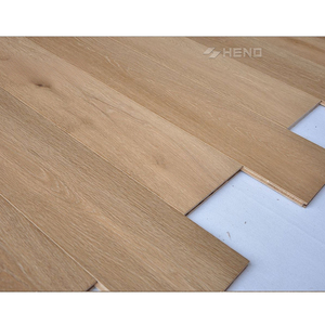 Pavimento in Legno Naturale Spazzolato, Parquet in Rovere Ingegnerizzato + Legno Duro Affumicato - Product Image 1