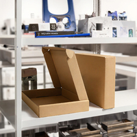 Boîtes rigides en carton ondulé brun recyclables en gros, en forme de livre, avec fermeture magnétique, poignée et doublure en éponge, tailles personnalisées S/M/L, couleur lait