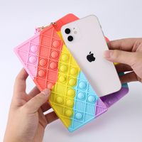 Logo personnalisé dessin animé mignon porte-monnaie en silicone grande pochette cosmétique étanche sac voyage téléphone portable sac à main-boîte de gros