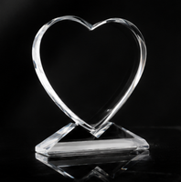 Cristal vierge personnalisable de haute qualité avec gravure 3D interne en forme de cœur, vente directe d'usine, idéal pour les cadeaux d'affaires