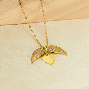 Collar con Colgante de Corazón en Blanco con Alas de Ángel Guardián, Chapado en Oro PVD, Acero Inoxidable 316L, para Grabado Láser - Product Image 3