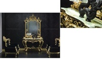 Table console en marbre avec miroir, style baroque luxueux, sculptée en bois doré