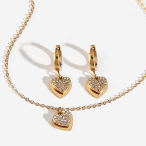 Женские ювелирные изделия из нержавеющей стали - Product Image 1