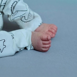Nuevas Muñecas Bebé Reborn Realistas de 19 Pulgadas para Niños, Juguetes con Cuerpo de Tela Suave, Muñeca Bebé Impresa en 3D de 49 cm - Product Image 5