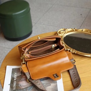 Sac Ando en cuir de vachette véritable, sac à main vintage pour femme, sac à bandoulière avec poignée supérieure - Product Image 4