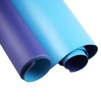 Bâche PVC en tissu polyester 100% de 650 g/m² à poids moyen pour rideaux latéraux de camion, remorques et tentes à motif enduit pour voitures