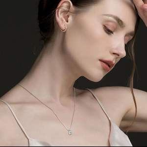 Venta al por mayor de collares de circonita cúbica <span class=keywords><strong>Sona</strong></span> con corazones redondos y flechas de 1 quilate chapados en platino de diseño sencillo clásico, joyería de moda - Product Image 6