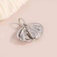 Accessoires de bijoux DIY directement de l'usine : Pendentifs coquillages micro-pavés, montures de perles, pendentifs tendance, vente en gros sur le thème des coquillages