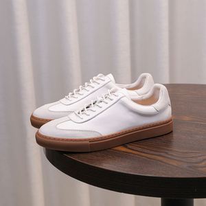 Zapatos Blancos Ligeros de Estilo Británico Clásico Hechos a Mano con Combinación de Colores en Piel de Vacuno de Primera Capa, Moda Otoñal de Alta Calidad - Product Image 2
