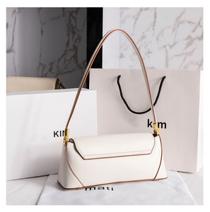 Popular Lady Messenger Handbags High Waist Vintage Dress Style with Hasp Closure <b>Cute</b> Fashionable Candy Genuine <b>Purses</b> Factory - Product Image 4