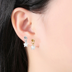 Boucles d'oreilles épée en titane avec pendentif étoile en zircon, clou à filetage interne, bijoux de piercing unisexe tendance - Product Image 4
