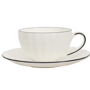 طقم قهوة سيراميك بسيط مطلي يدويًا بحافة ذهبية بطراز إنجليزي خزف صيني فنجان قهوة بعد الظهر مخصص - Product Image 3