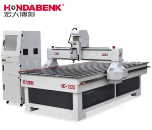 HD-1325 più venduto economico legno CNC Router CNC intaglio macchina per incisione CNC macchina con dimensioni di lavoro 1300x2500x200mm