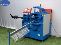 Machine automatique d'assemblage de supports de tubes en carton (support de profilés)
