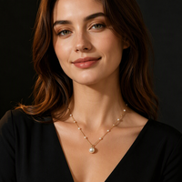Nouveau Collier Pendentif Tendance pour Femme, Luxe Léger Haut de Gamme, Niche Exquise, Chaîne de Clavicule en Alliage avec Nœud Papillon, Accessoire Quotidien