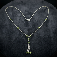 Collier lariat en argent 925 pour femme avec pendentif en cristal vert, chaîne perlée, design croix vintage, pierre naturelle, mariage