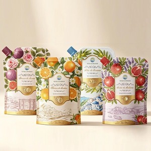 Sachets souples à bec verseur personnalisables avec logo pour savon, shampoing, lessive et liquide vaisselle - Product Image 1