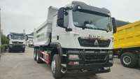 Tout nouveau camion à benne basculante diesel Sinotruk Howo Tx 6x4 10 roues 20cbm 25ton en forme de U 400HP pour la livraison de roche de sable