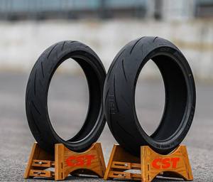 Neumáticos Radiales CST para Motocicleta <span class=keywords><strong>140</strong></span>/<span class=keywords><strong>70</strong></span>-<span class=keywords><strong>17</strong></span> <span class=keywords><strong>140</strong></span> <span class=keywords><strong>70</strong></span> <span class=keywords><strong>17</strong></span>, Neumáticos de Carreras y Carretera para Motocicleta <span class=keywords><strong>17</strong></span> - Product Image 2