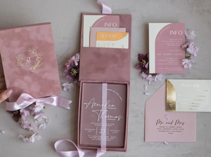 Ismarlama hint lüks altın folyo akrilik kadife düğün davetiyesi De 15 Ans kutusu çocuklar için doğum günü davetiye kartları için - Product Image 4