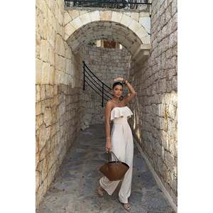 Krem Fedora Tulum - Trajes enterizos y monos elegantes para mujer con estampado Tulum y sombrero Fedora - Product Image 4