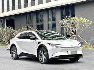 <span class=keywords><strong>Toyota</strong></span> <span class=keywords><strong>de</strong></span> Segunda Mano, Fabricada en 2025, BZ5, Eléctrica, Autonomía <span class=keywords><strong>de</strong></span> 550 Kilómetros - Product Image 3