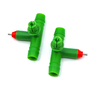 <span class=keywords><strong>Bebedero</strong></span> <span class=keywords><strong>de</strong></span> Agua <span class=keywords><strong>para</strong></span> Pollos <span class=keywords><strong>de</strong></span> Tres Vías, Color Verde, <span class=keywords><strong>Bebedero</strong></span> Automático con <span class=keywords><strong>Campana</strong></span> <span class=keywords><strong>para</strong></span> Aves <span class=keywords><strong>de</strong></span> Corral, Sistema <span class=keywords><strong>de</strong></span> Agua Potable <span class=keywords><strong>de</strong></span> Plástico - Product Image 2