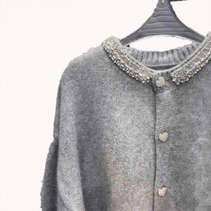 Suéter Cárdigan de Punto con Cuello Redondo y Pedrería, Diseño Elegante y de Alta Gama para Mujer - Product Image 6