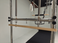 Table de Pilates Trapeze Cadillac en Bois d'Érable Professionnel Durable avec Garantie de 3 Ans pour les Studios de Gym/Yoga/Pilates