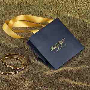 Sac en papier personnalisé recyclable à la vente chaude pour chaussures, chaussettes, vêtements, sac de shopping écologique en kraft avec poignées plates torsadées - Product Image 3