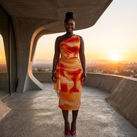 Robe moulante mi-longue asymétrique orange marbrée froncée, style africain tendance et sexy, pour femme, idéale pour les soirées et les clubs.