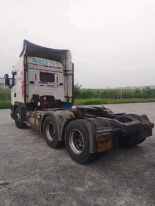 Tracteur d'occasion d'origine suédoise, tracteur <span class=keywords><strong>Scania</strong></span> d'occasion 6x4 G420 G440 G450 P380, tête de tracteur <span class=keywords><strong>Scania</strong></span> d'occasion - Product Image 4