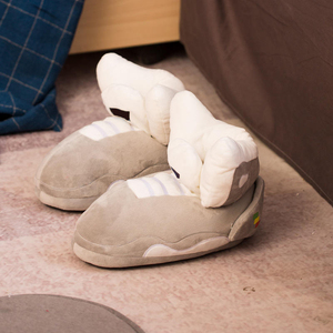 Chaussures en peluche pour enfants et adultes, pantoufles d'intérieur chaudes d'hiver de haute qualité, personnalisées directement à l'usine - Product Image 4