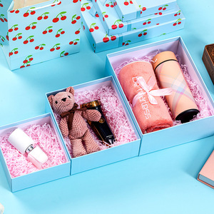 กล่องของขวัญทรงสี่เหลี่ยมผืนผ้าลายเชอร์รี่พร้อมโบว์จาก Muxi Packaging ผลิตจากกระดาษเคลือบ เหมาะสำหรับการบรรจุของขวัญ - Product Image 3