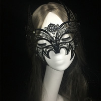 Masques de fête vénitiens pour femmes, mode métal noir diamant découpé au Laser robe Costume spectacles mariage mascarade demi-masque