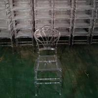 Offre Spéciale Chaise Chiavari en Résine Transparente Claire, Chaise de Mariage en Plastique Acrylique Blanc, Vente en Gros Usine de Chaises Phoenix Napoléon