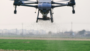 EFT EPS200Pro Granule Broadcaster Esparcidor de drones agrícolas con 360 ° Esparcimiento de gran flujo que garantiza una caída suave sin obstrucciones - Product Image 4