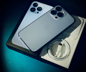 Di alta qualità usato originale per I Phone <span class=keywords><strong>13</strong></span> <span class=keywords><strong>PRO</strong></span> Smartphone completamente sbloccato di seconda mano del telefono cellulare per la vendita - Product Image 1