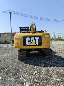 Excavadora de cadenas CAT 320D usada, equipo de construcción hidráulico, color amarillo y negro - Product Image 4
